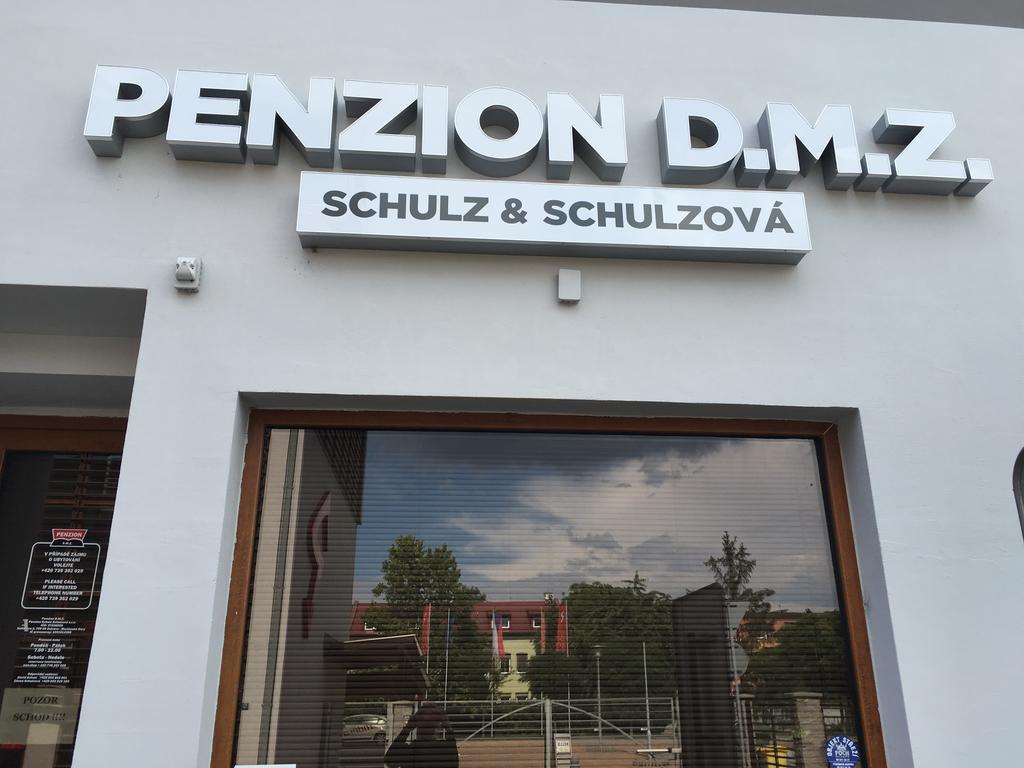 Penzion Dmz Ostrava Bagian luar foto